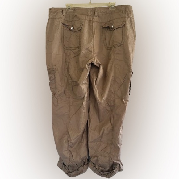 Deja Bleu Cargo Pants Y2K Revival Utility Chic Tan Size 20 Streetwear - Picture 7 of 7